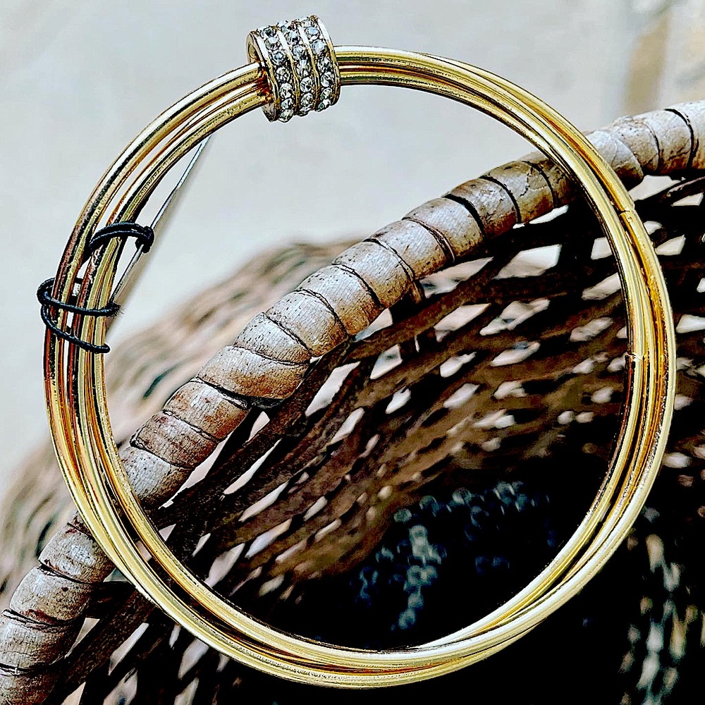 Bangle & Necklace!